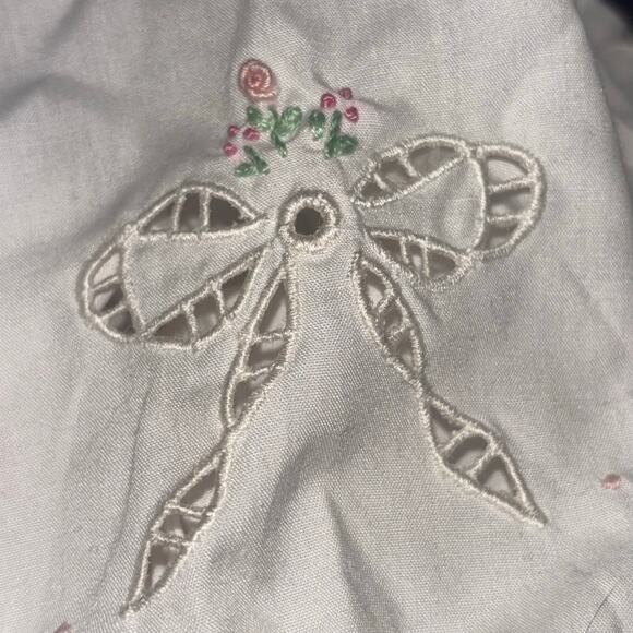 Vintage Rosey Kids Romper White with Floral Embroidery Fairycore 6/9 Months - Picture 9 of 14